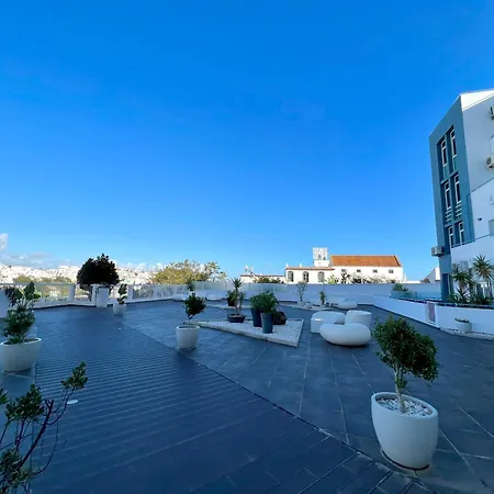 Cosy 1-br Central Apt In Old Town - Steps From The Sea & Amenities شقة البوفيرا
