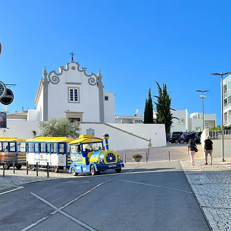 Apartment Cosy 1-br Central Apt In Old Town - Steps From The Sea & Amenities Albufeira